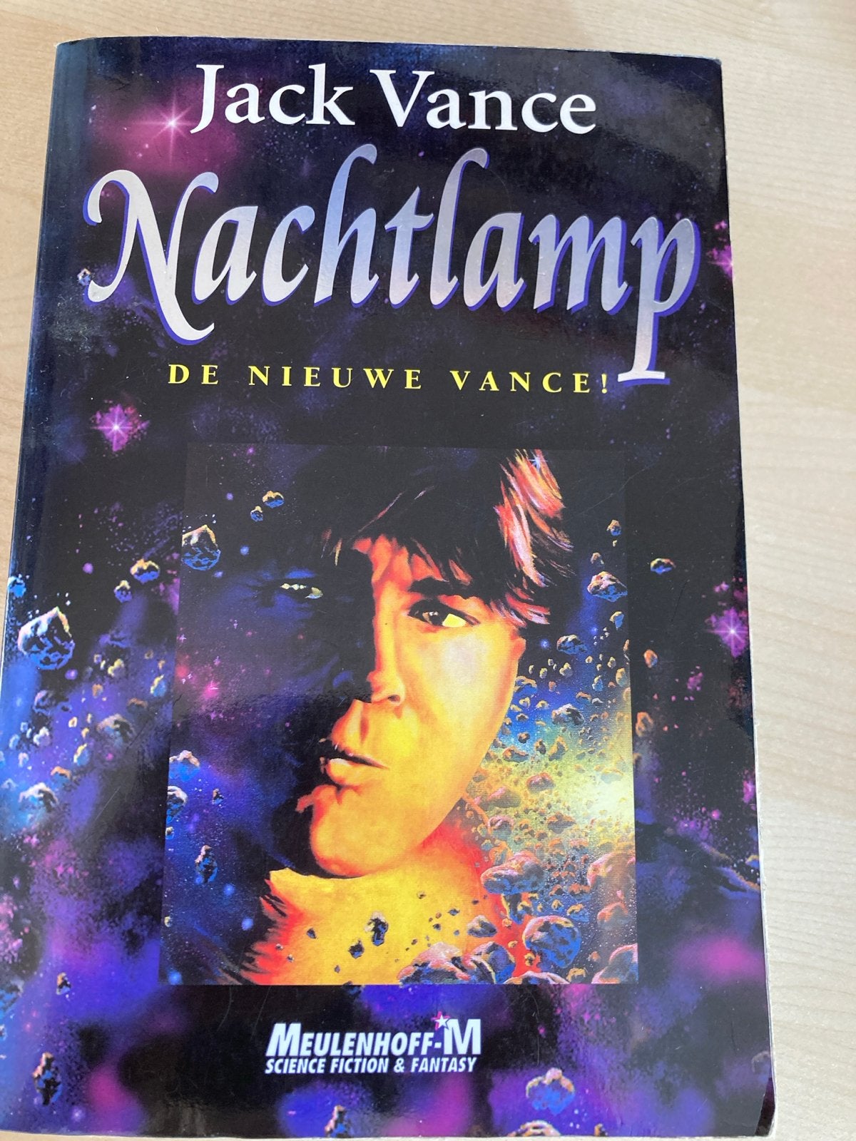 Nachtlamp - Jack Vance (Science Fiction & Fantasy), Boeken, Ophalen of Verzenden, Gelezen