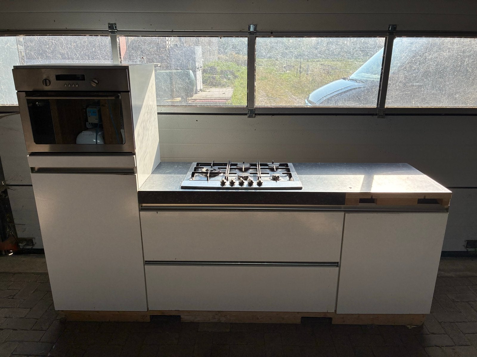 Compacte keuken met oven, kookplaat en koelkast, Ophalen, Gebruikt, Wit, Overige typen