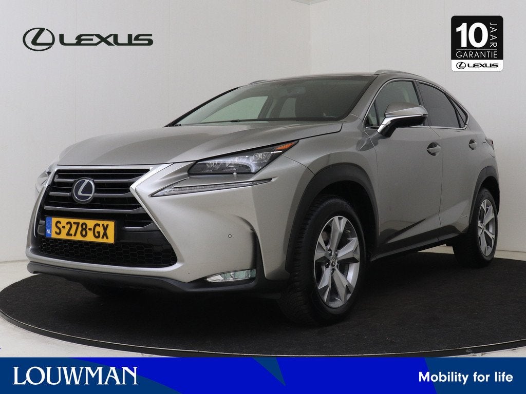 Lexus NX 300h AWD President Line | Memory Seat | Stoelverwar, Auto's, Lexus, Automaat, 12 maanden, Gebruikt, 1760 kg