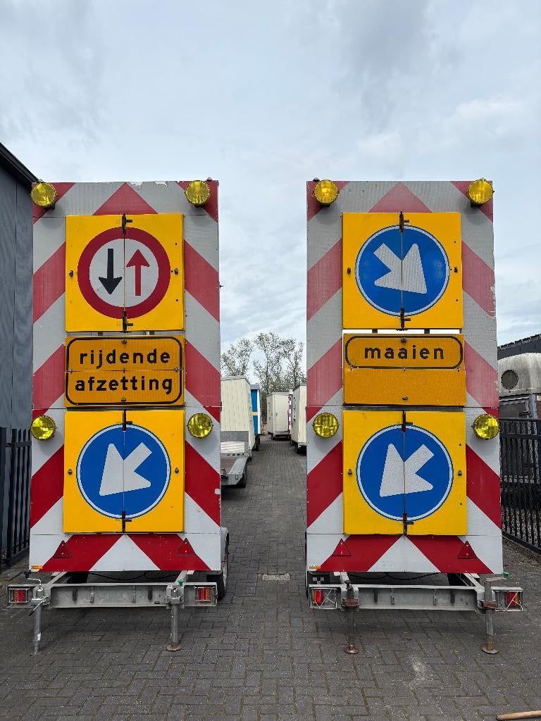 Te koop 2 x Actiewagen, pijlwagen, afzetwagen, Auto diversen, Aanhangers en Bagagewagens, Ophalen, Gebruikt