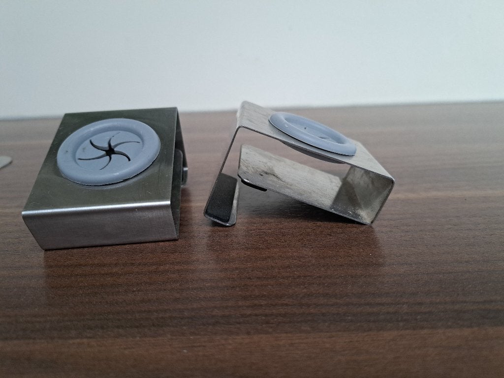 2 stuks handdoekhaakjes voor aan de kast, Overige typen, Ophalen of Verzenden, Zo goed als nieuw, Metaal