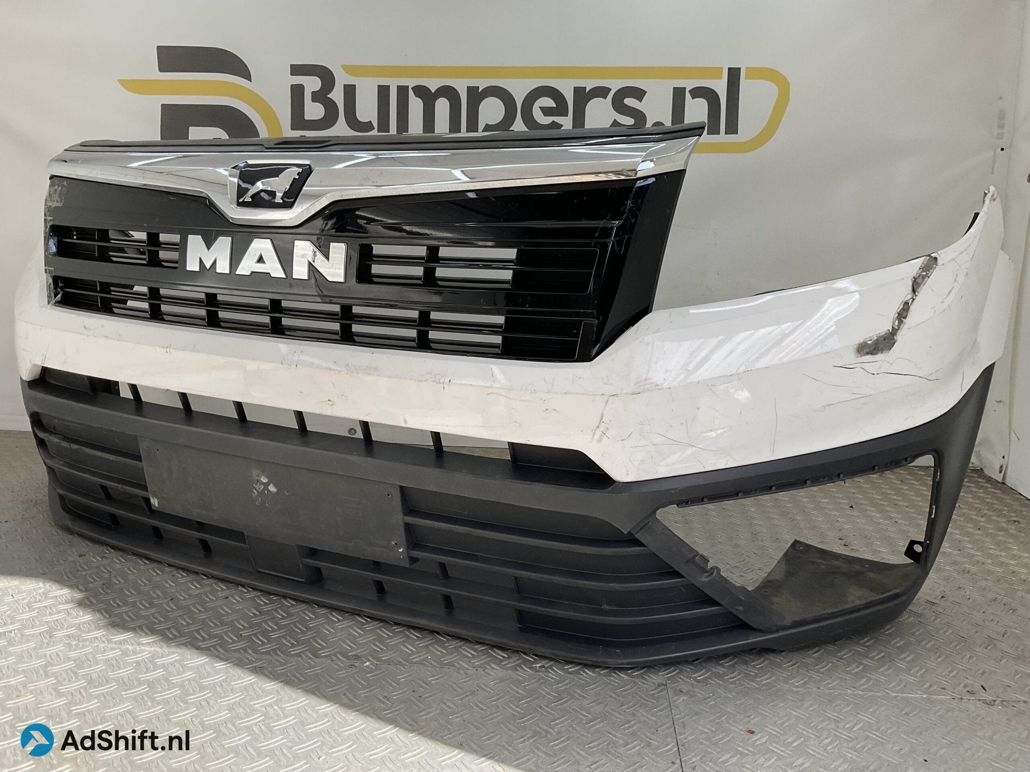 Bumper Volkswagen Crafter 7C0 MAN TGE 18-26 7C0807221 Voorbu, Bumper