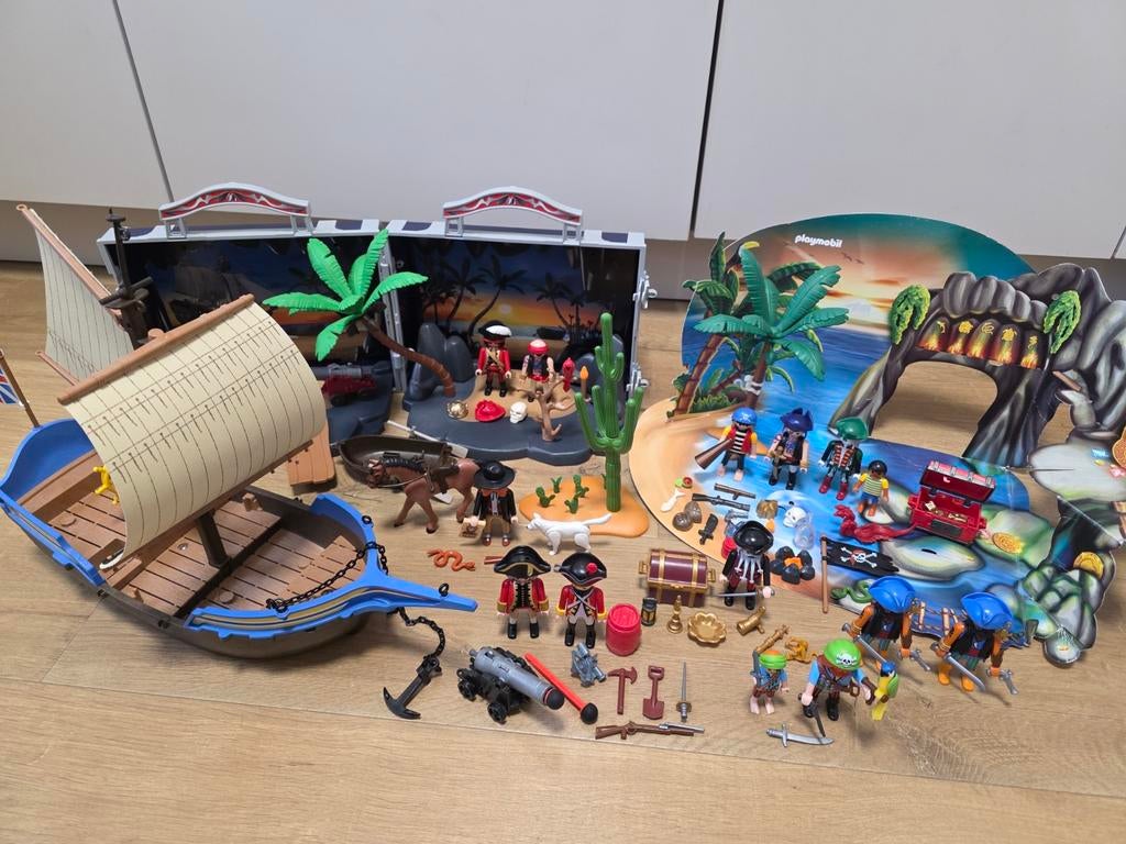 Playmobil 5347 piraten schatkist, 5140 boot en meer piraten, Ophalen of Verzenden, Zo goed als nieuw, Complete set