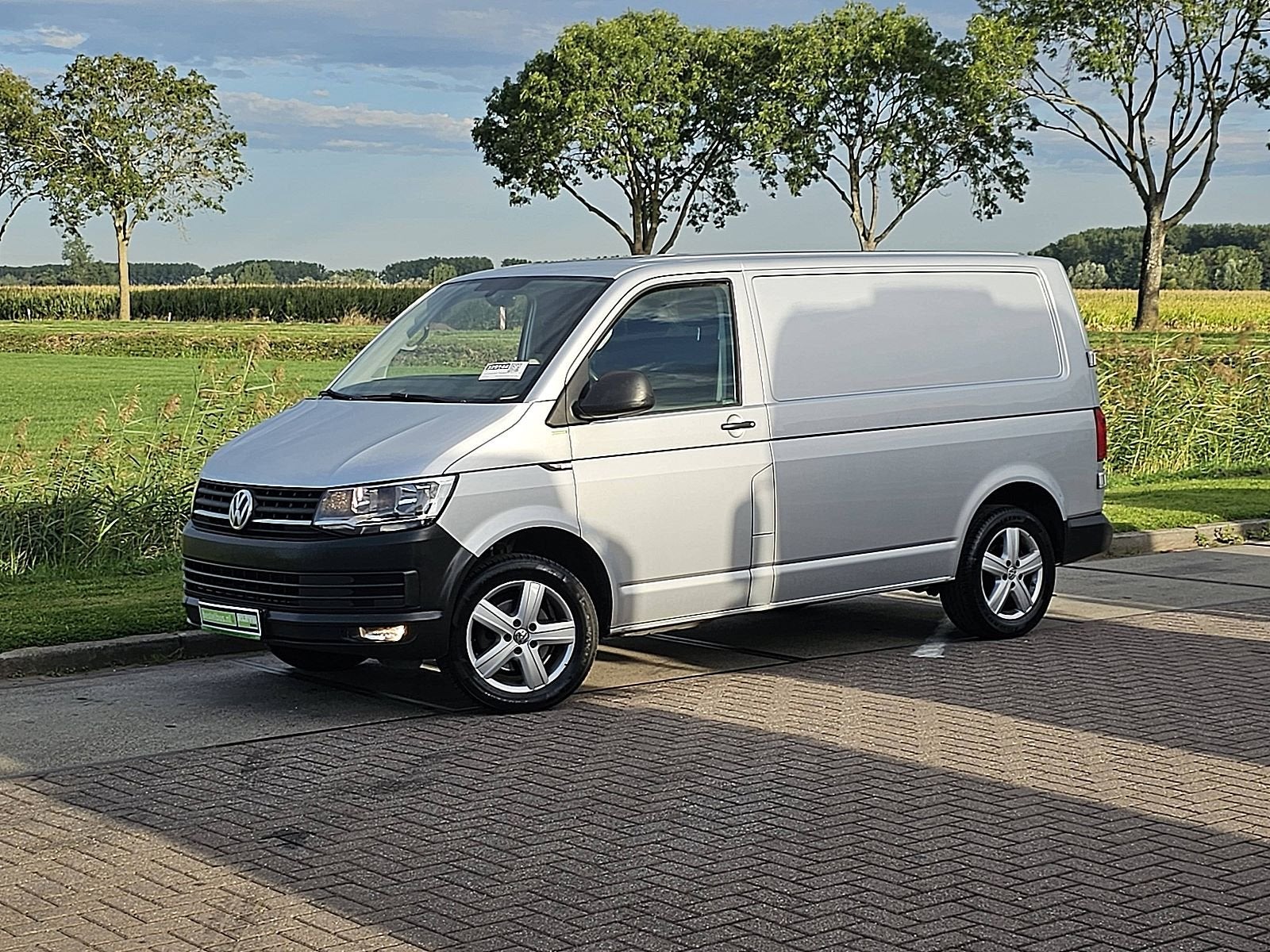 VOLKSWAGEN TRANSPORTER 2.0 TDI, Overige carrosserieën, Volkswagen, Zilver of Grijs, Handgeschakeld