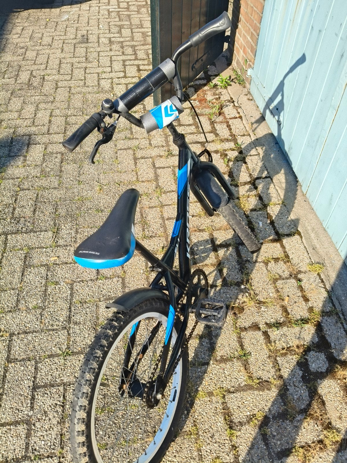 Kinderfiets 20 inch - Zwart/Blauw, Gebruikt, Velgrem, Minder dan 49 cm, Ophalen