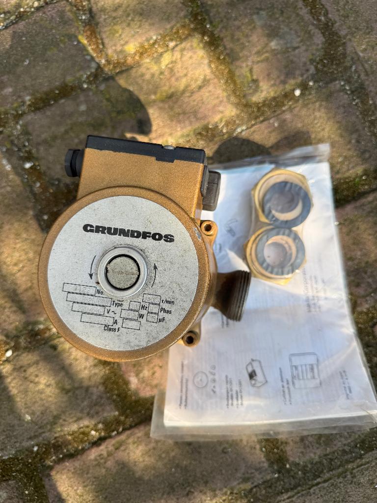 Grundfos CV pomp, Minder dan 30 cm, Cv-ketel of Combi-ketel, Nieuw, Minder dan 60 cm