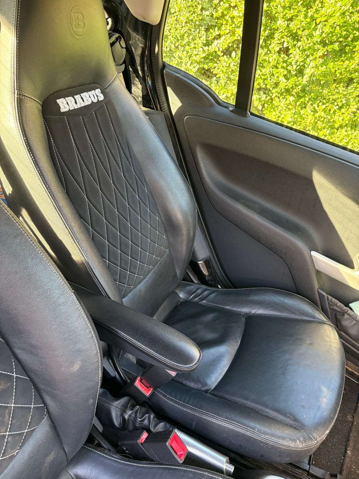 Smart ForTwo 1.0 72KW Coupe Brabus AUT 2015 Zwart, Automaat, Achterwielaandrijving, 770 kg, Zwart