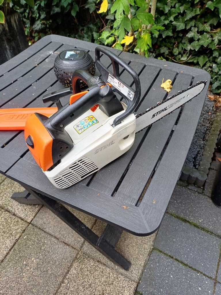 Foto 4 van stihl ms 192 T  tophandle kettingzaag