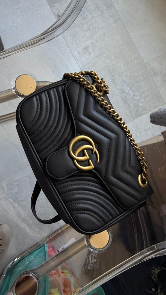 Gucci marmont, Ophalen of Verzenden, Zo goed als nieuw, Zwart, Handtas