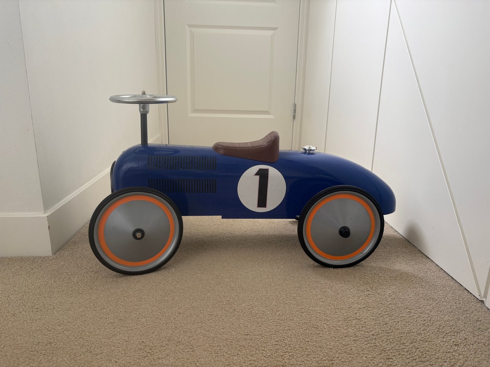 Blauwe retro loopauto met nummer 1, Ophalen, Zo goed als nieuw, Loopvoertuig