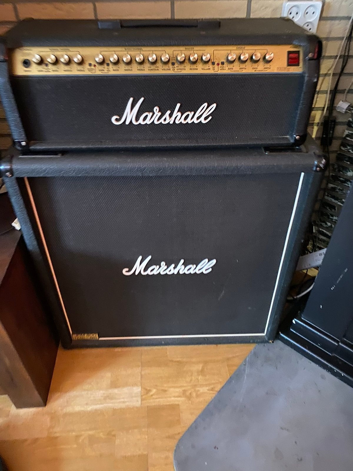 Foto 5 van Marshall Valvestate 8200 Bi-Chorus gitaarversterker