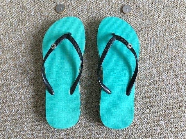 Uzurii slippers NIEUW MAAT 39 MAAT 40, Slippers, Uzurii, Nieuw, Ophalen of Verzenden