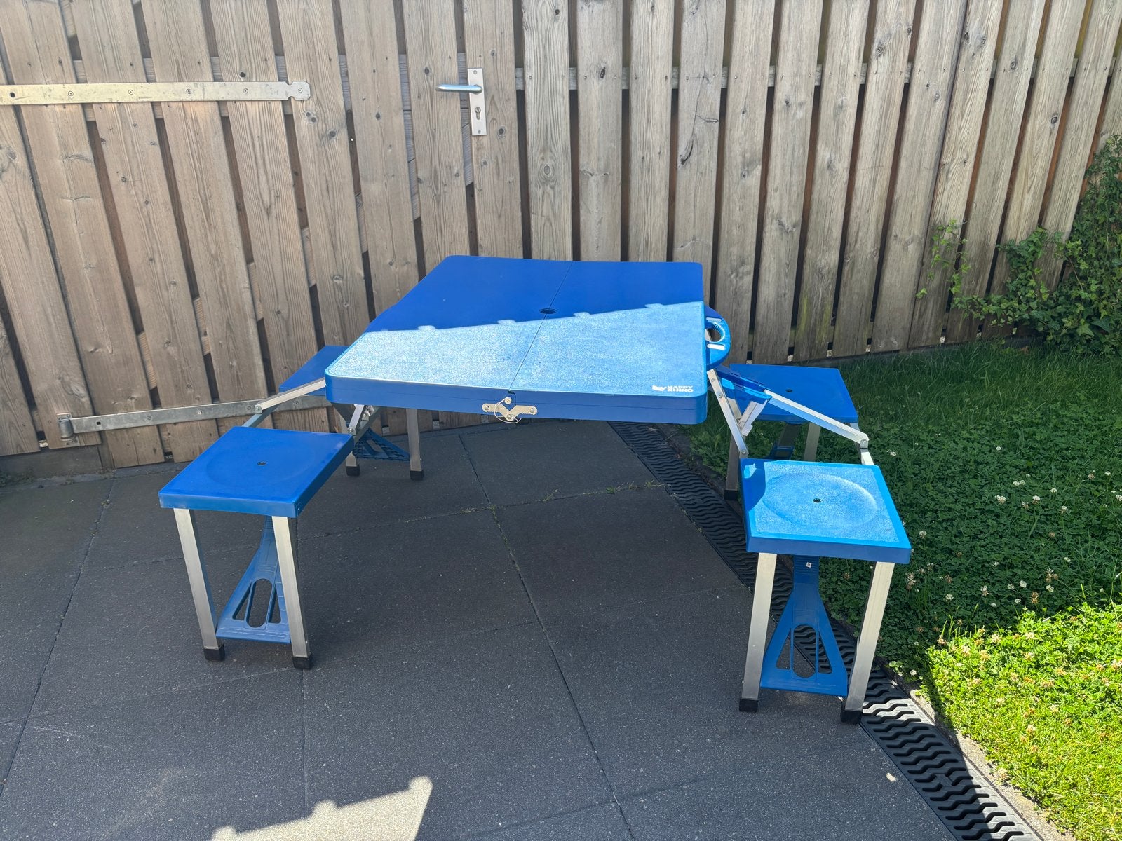 Happy Rhino Opvouwbare Campingtafel met 4 Krukjes, Caravans en Kamperen, Kampeermeubelen, Ophalen, Gebruikt, Campingtafel