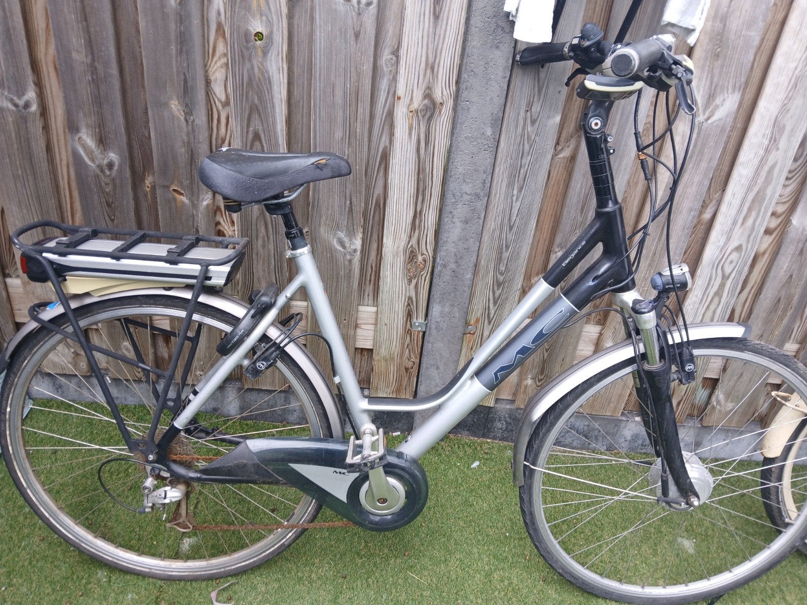 Elektrische fiets en onderdelen wiel accu, Fietsen en Brommers, Fietsonderdelen, Ophalen, Elektrische fiets, Wiel
