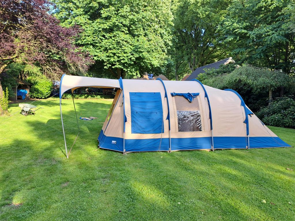 De vrijbuiter michigan 4 polycotton tent, Caravans en Kamperen, Ophalen, Zo goed als nieuw, Tot en met 4