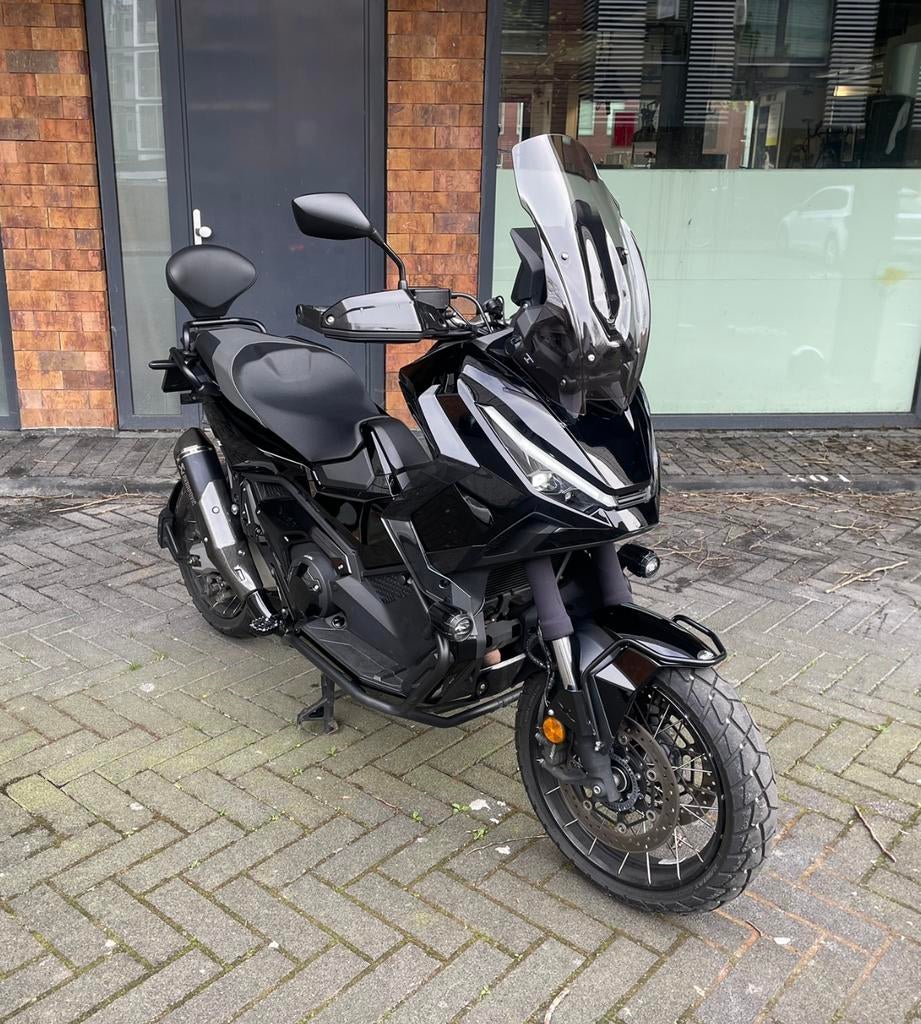 Honda X-ADV 750 full option 2025, 750 cc, Motorrijbewijs A, Gebruikt, Handvatverwarming