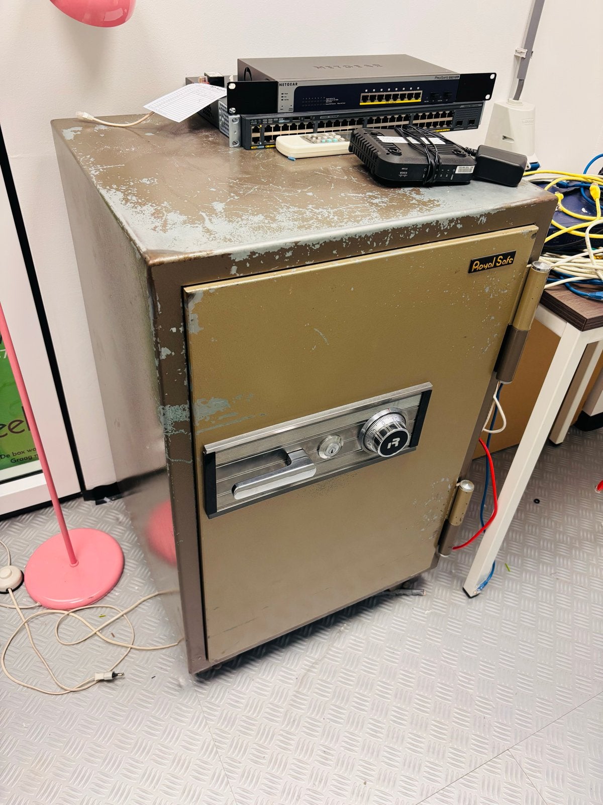 Zware kluis Royal Safe - Ideaal voor kantoor of thuis, Ophalen, Gebruikt, Brandkast