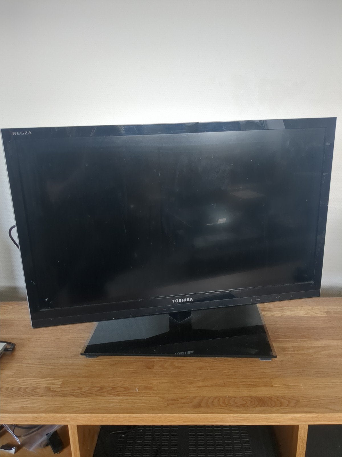 Toshiba 32 inch LCD TV - Gebruikt, perfecte staat, Audio, Tv en Foto, Ophalen, 50 Hz, LCD, 80 tot 100 cm