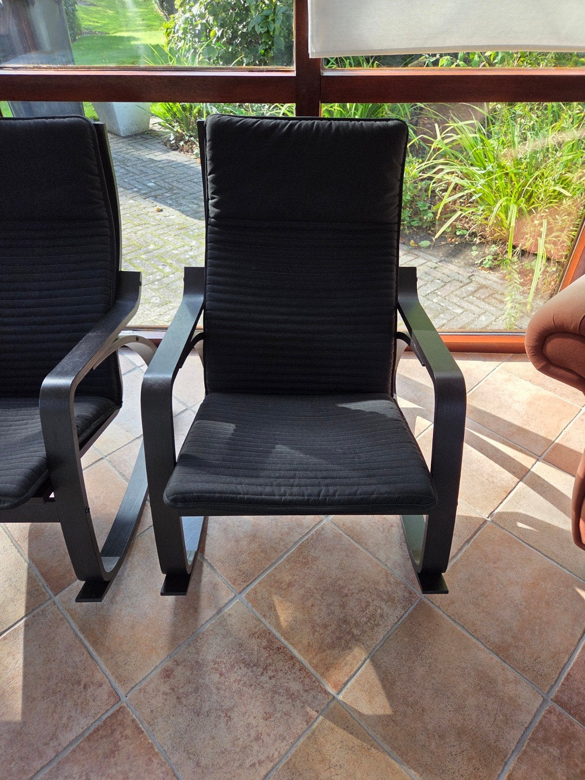 Zwarte IKEA schommel stoelen - set van twee, Ophalen, Hout, Gebruikt, Twee