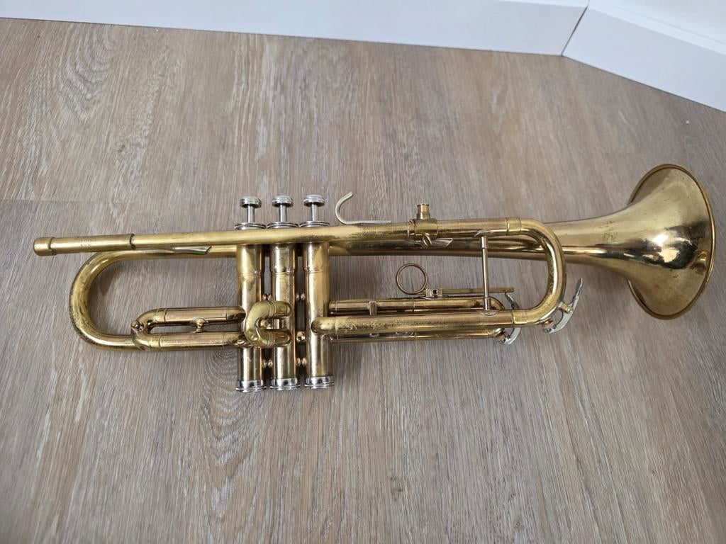 Conn 18B Trompet - Vintage Kwaliteit, Ophalen of Verzenden, Gebruikt, Bes-trompet, Met koffer