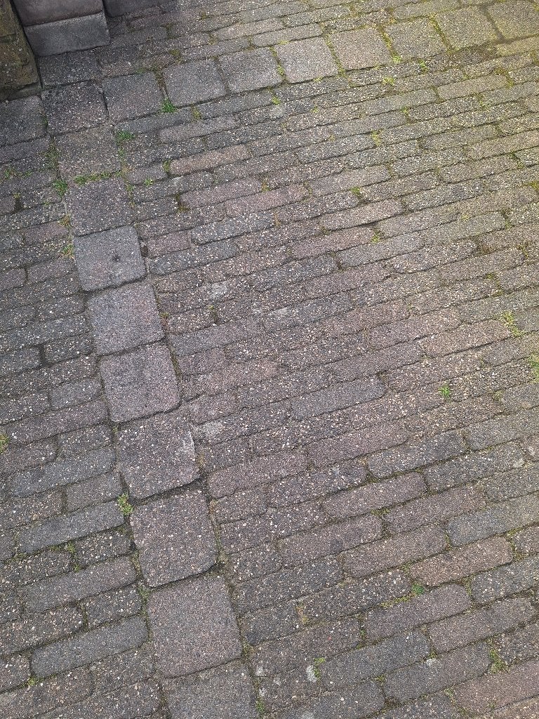 Betonklinkers waalformaat en klinkers vierkant, Tuin en Terras, Tegels en Klinkers, Ophalen, Gebruikt, Klinkers, 10 m² of meer
