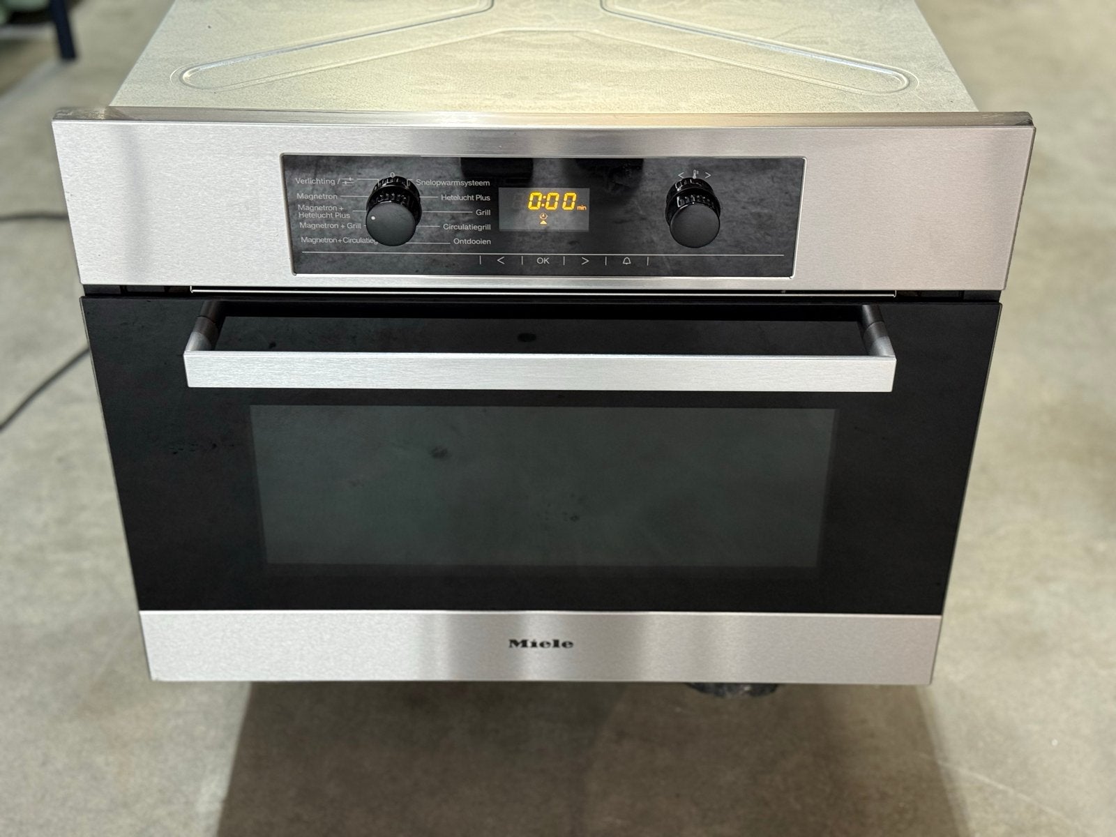 Miele Combi-oven - Zo goed als nieuw, 45 tot 50 cm, Bella, Hete lucht, Ophalen of Verzenden