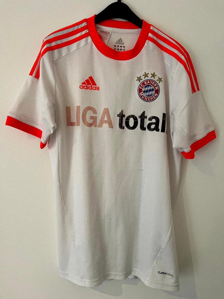 Bayern Munich 2012 2013 Away Football Shirt Adidas Size S, Verzamelen, Verzenden, Zo goed als nieuw, Buitenlandse clubs, Shirt