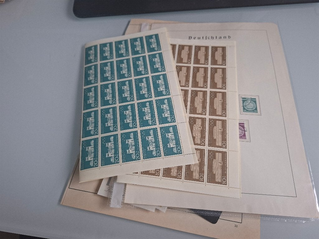 Uit een snuffeldoos: met zakjes, kaarten, bladen, deel 29, Verzenden, Buitenland