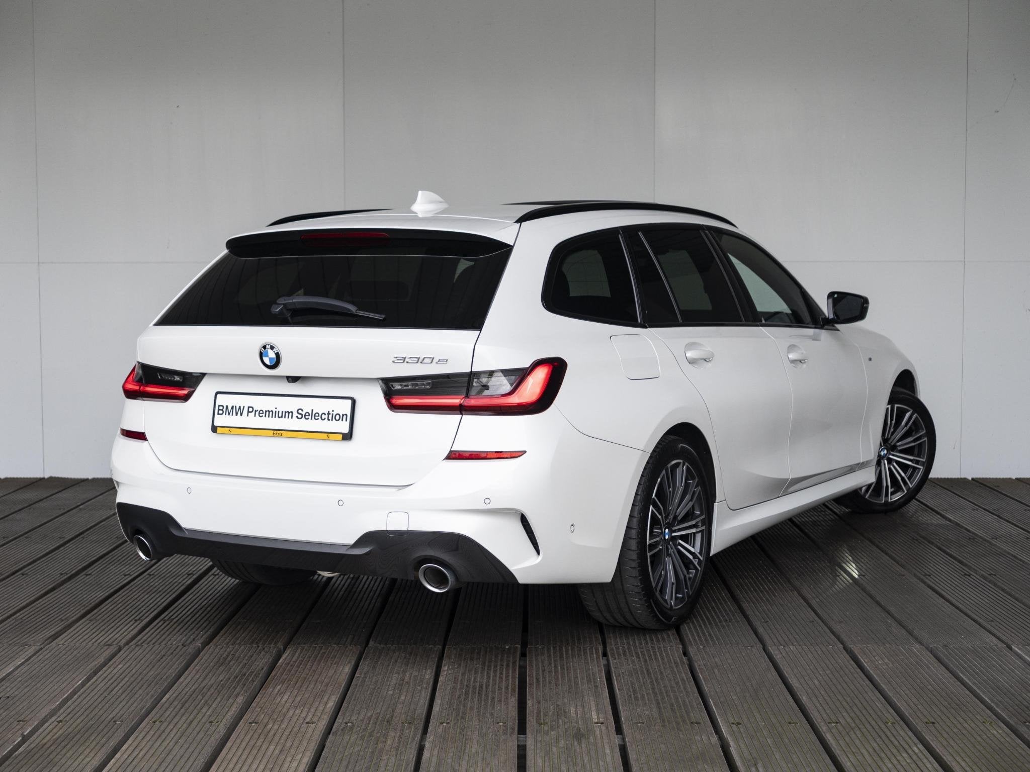BMW 3 Serie Touring 330e SoH 87% | M Sport | Innovationspakk, 1998 cc, Gebruikt, 4 cilinders, Met garantie (alle)