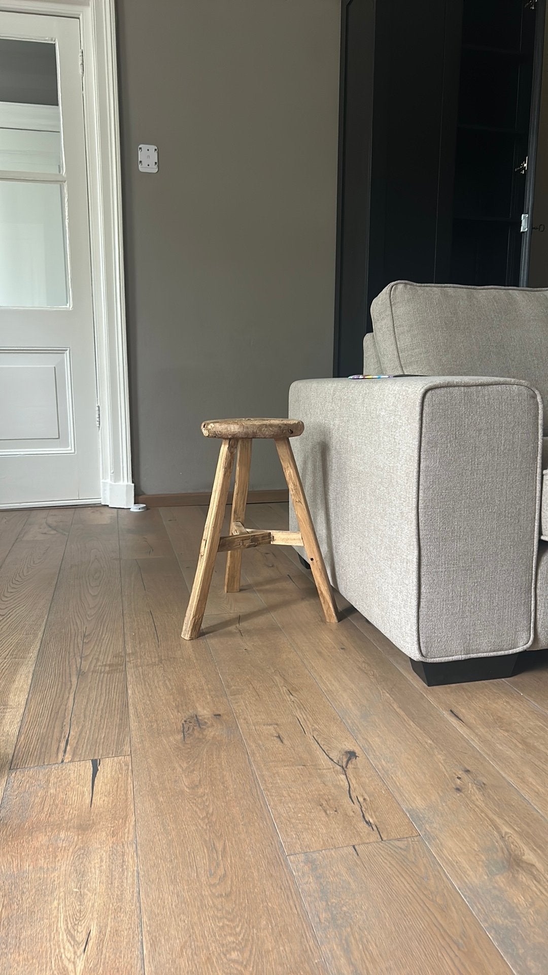 Houten bijzet tafeltje/krukje, Huis en Inrichting, Krukjes, Ophalen, Zo goed als nieuw