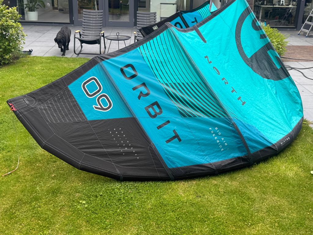 North Orbit 2024 , 9m2, Turquoise, in zeer goede staat, Watersport en Boten, Kitesurfen, Gebruikt, 9 m², Geen board, Ophalen of Verzenden