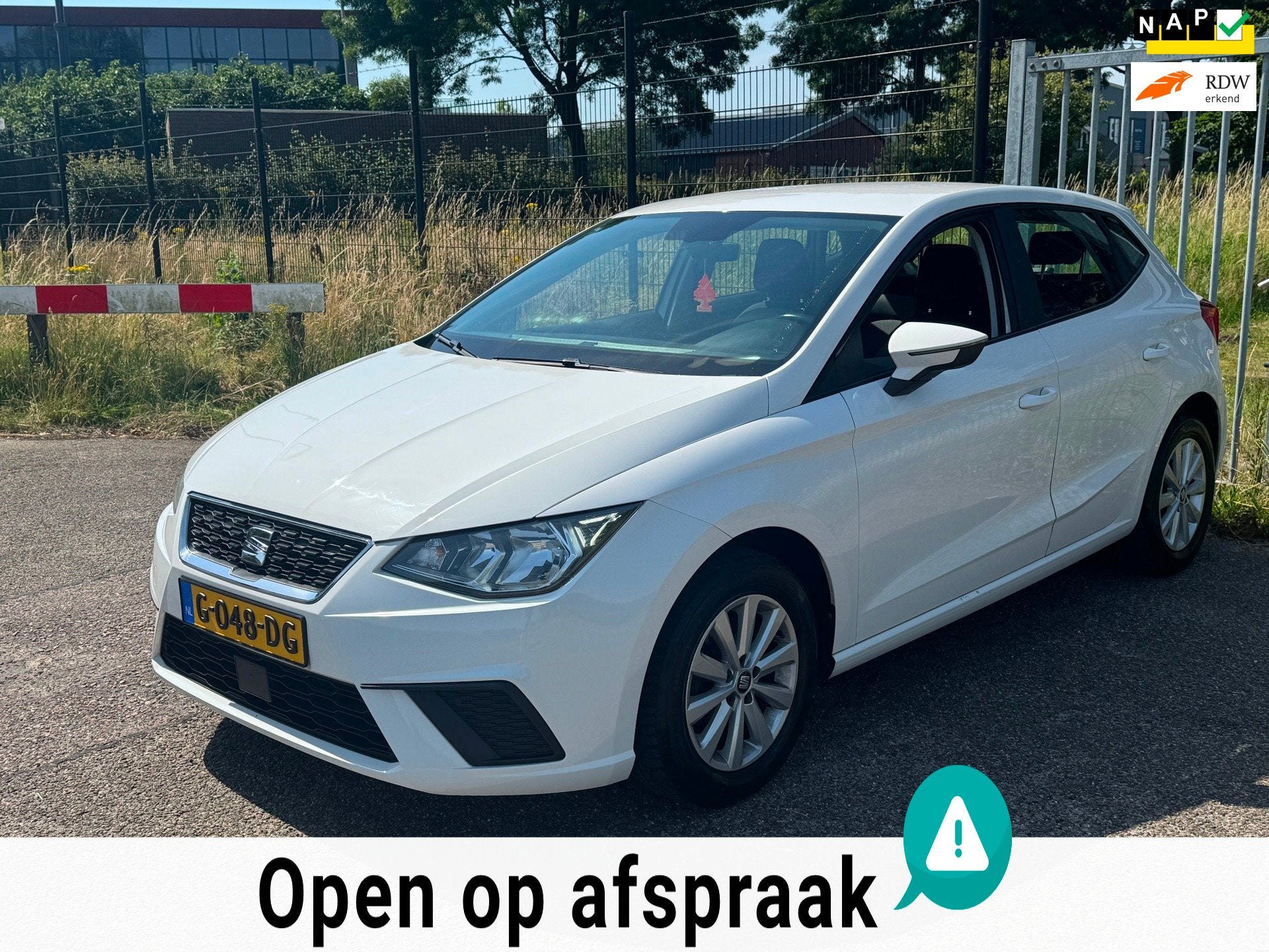 Seat Ibiza 1.0 TSI 5-deurs Style Airco Carplay LED LM NAP, Auto's, Seat, Euro 6, 95 pk, Origineel Nederlands, Bedrijf