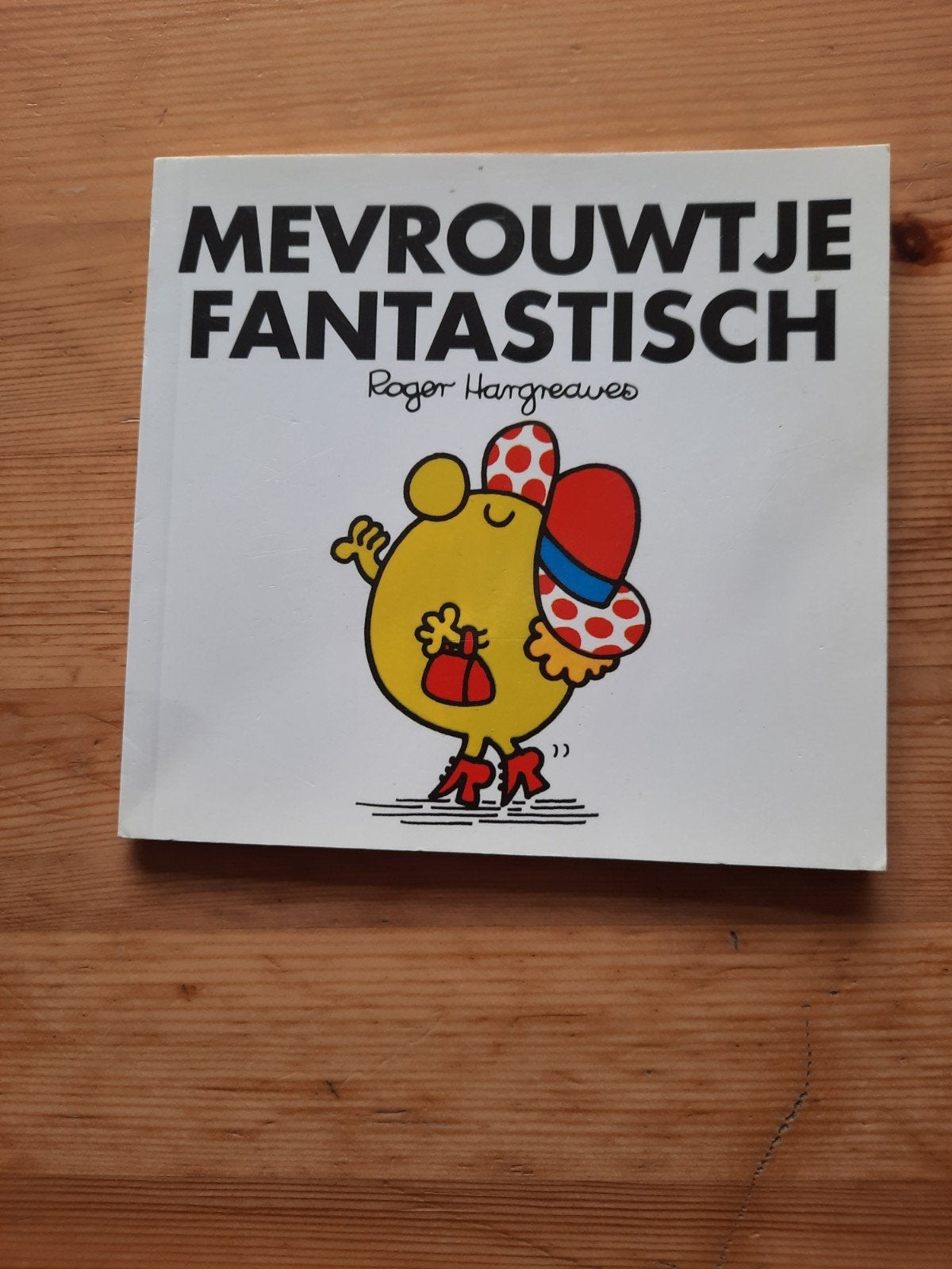 Mevrouwtje Fantastisch - Roger Hargreaves, Ophalen of Verzenden, Zo goed als nieuw, Roger Hargreaves, Fictie algemeen