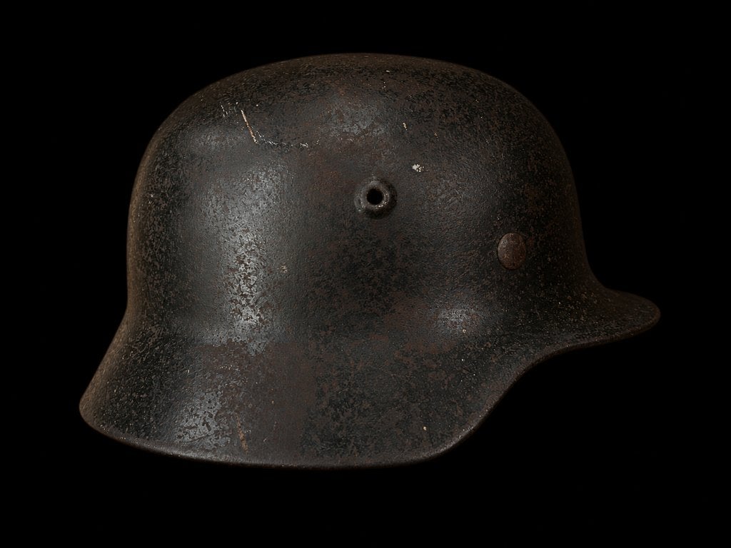 Duitse M40 Luftwaffe helm WO2, Verzamelen, Militaria | Tweede Wereldoorlog, Ophalen of Verzenden, Luchtmacht, Duitsland, Helm of Baret