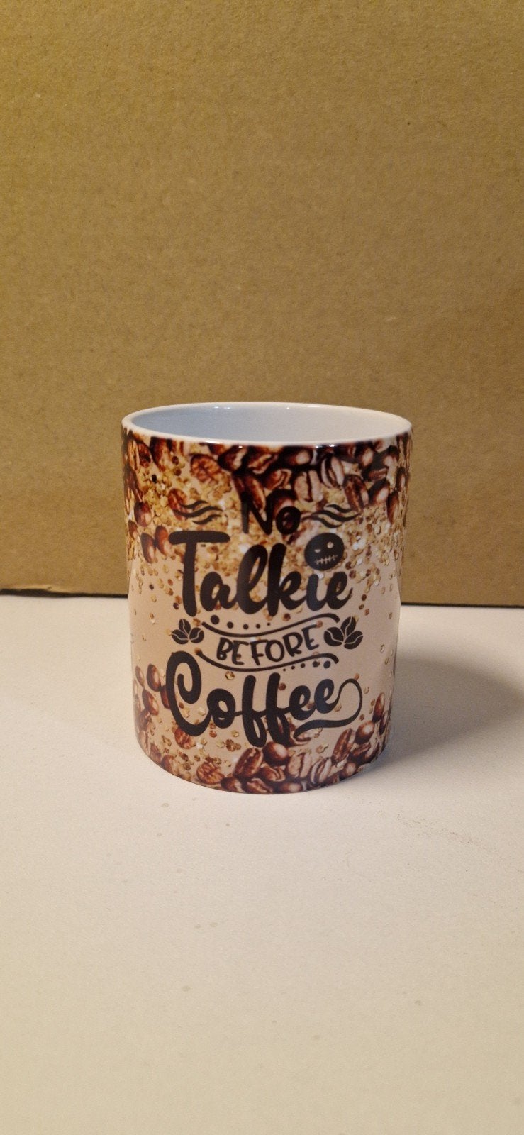 Mok met 'No Talkie Before Coffee' en kabouter design, Overige typen, Ophalen of Verzenden, Zo goed als nieuw, Steen/keramiek