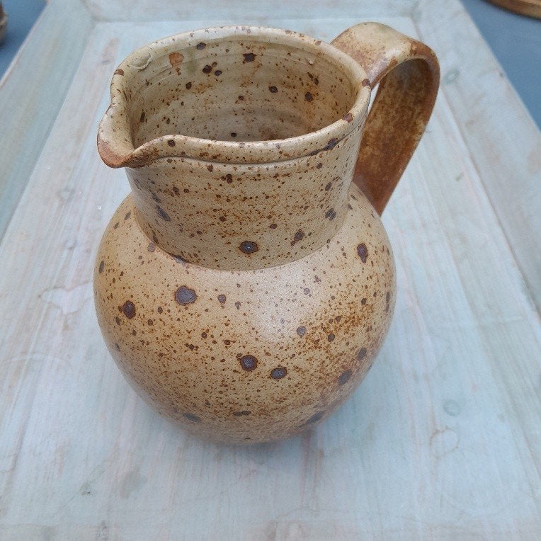 Water/wijnkan 1 liter (grès pyrite vernissé), Huis en Inrichting, Keuken | Servies, Kan, Gebruikt, Keramiek, Ophalen of Verzenden