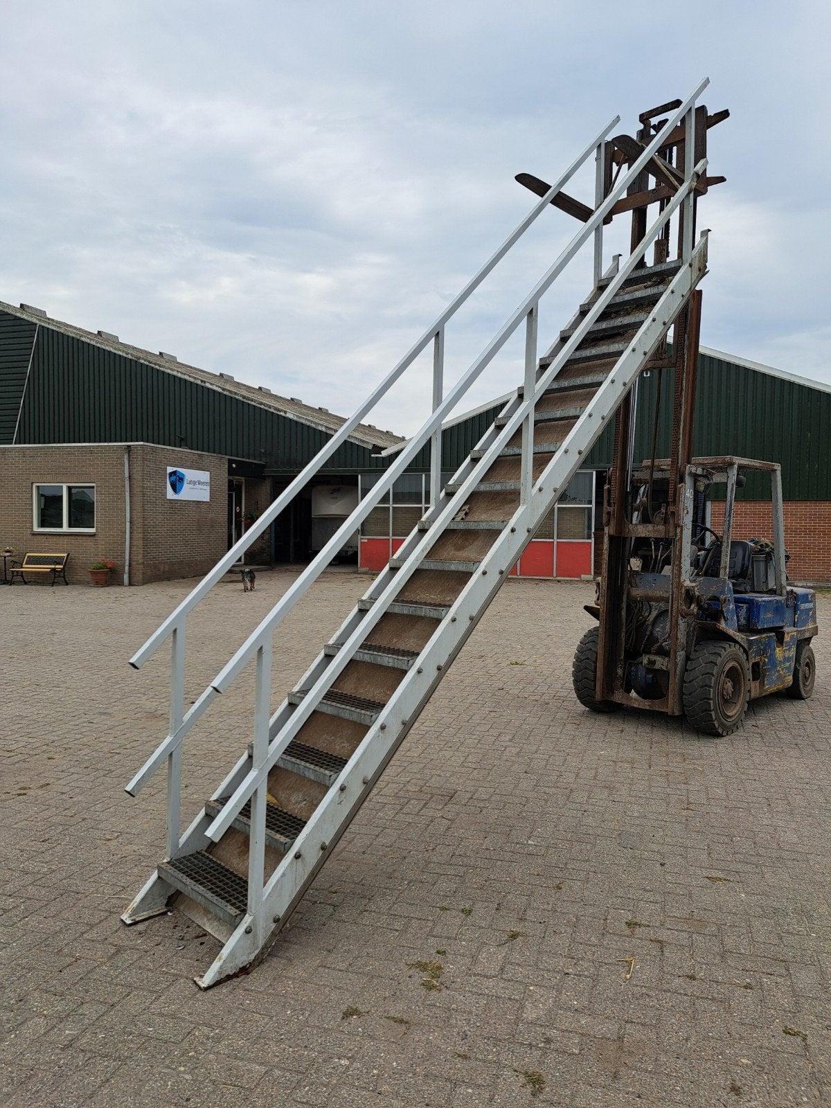 rechte trap wit, Ophalen of Verzenden, 2 tot 4 meter