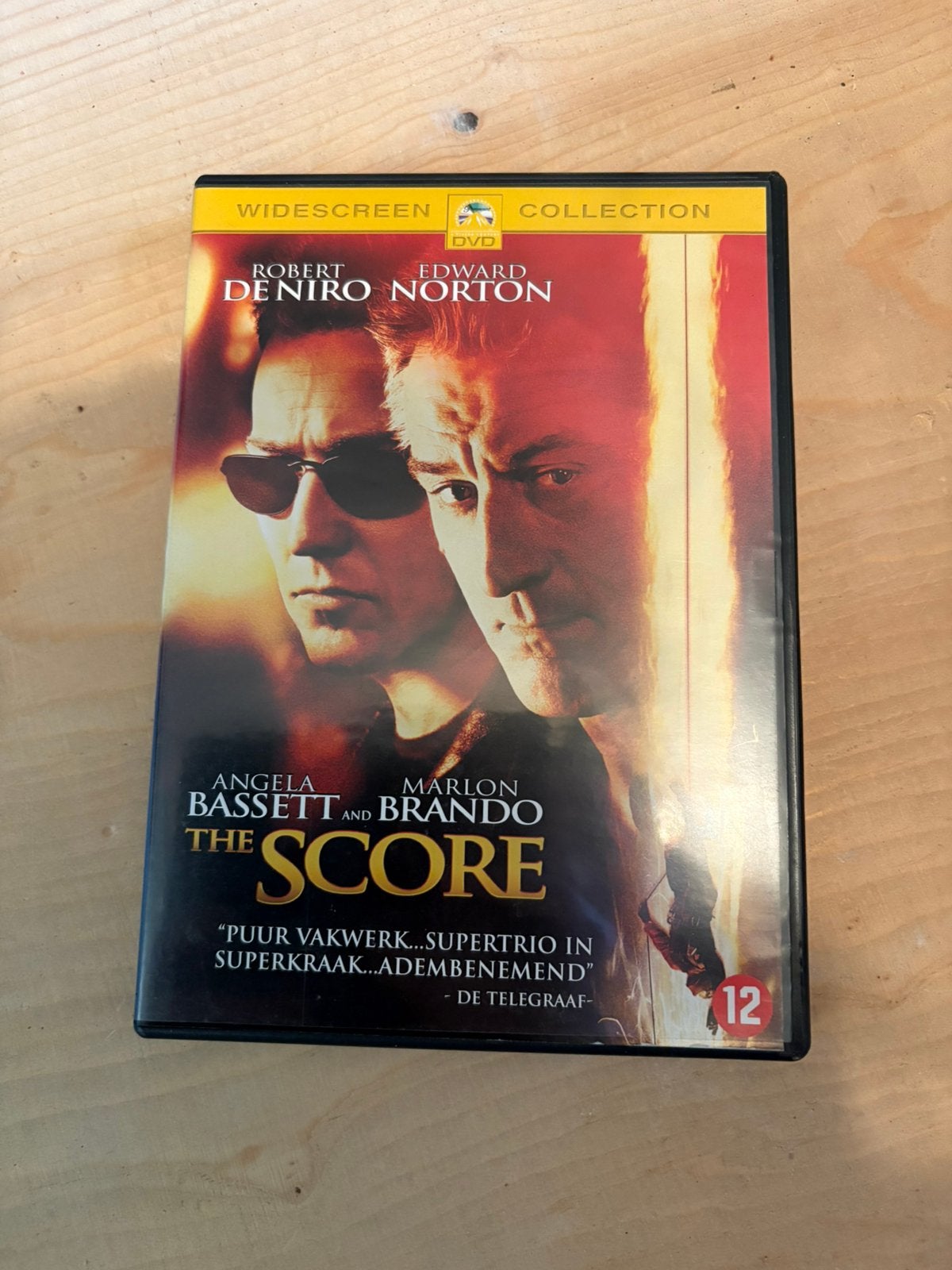 The Score, Alle leeftijden, Ophalen, Zo goed als nieuw