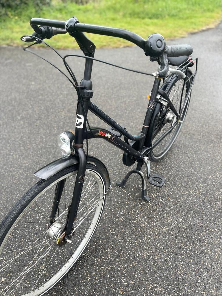 Zwarte damesfiets met lage instap en versnellingen, Overige merken, Velgrem, Versnellingen, Ophalen of Verzenden