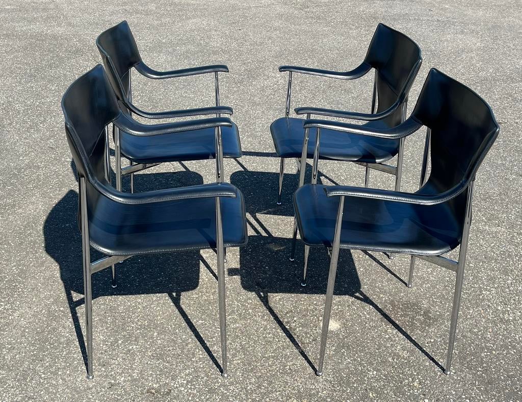 Set van 4 zwart lederen Fasem stoelen, vintage design, Huis en Inrichting, Ophalen, Zwart, Italian Postmodern Design, Zo goed als nieuw