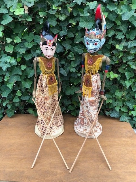 2 prachtige WAJANG POPPEN (omstreeks 1950), Overige onderwerpen, Houtsnijwerk, Handgemaakt, Hout