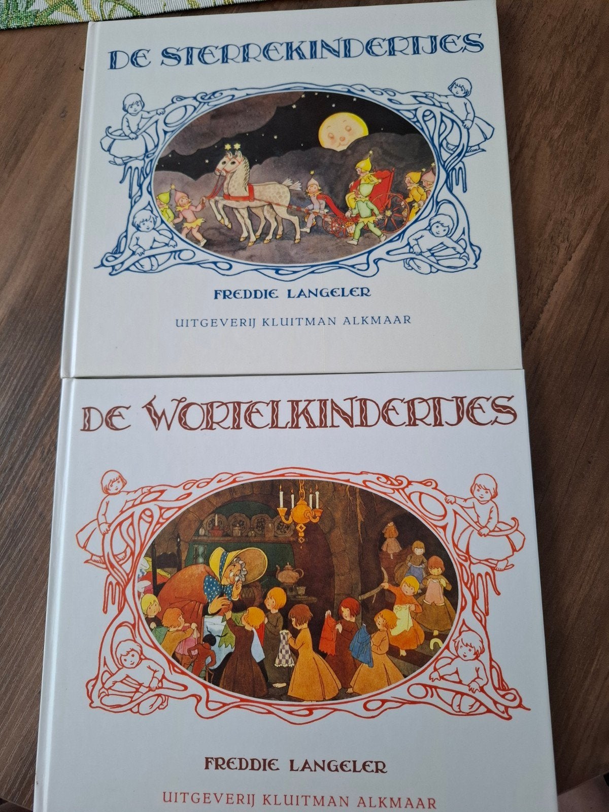 De Wortelkindertjes & De Sterrekindertjes - Freddie Langeler, Ophalen of Verzenden, Gelezen, Freddie Langeler, Prentenboek