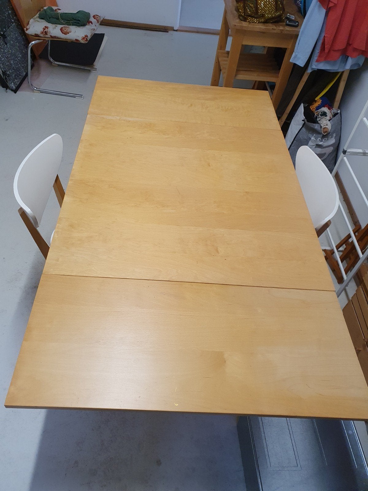 Foto 4 van Ikea uitschuifbare eettafel (90x90cm tot 165cm)