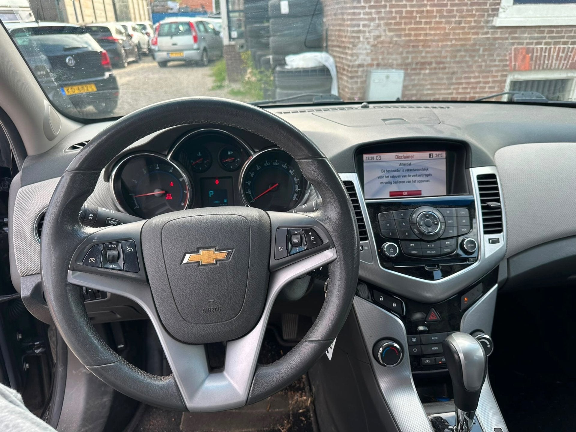 Chevrolet Cruze / Opel Insignia 1.8 LT Automaat Nieuwe Apk Z, Auto's, Chevrolet, Gebruikt, 4 cilinders, 1290 kg, 1796 cc