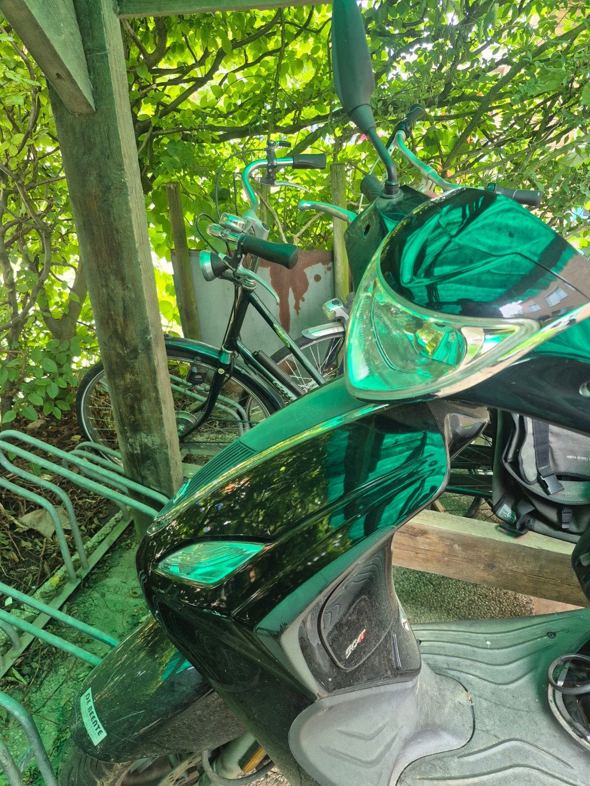 Piaggio Fly 50cc (sleutel project), Fietsen en Brommers, Scooters | Piaggio, Ophalen, Gebruikt, Maximaal 45 km/u, Fly