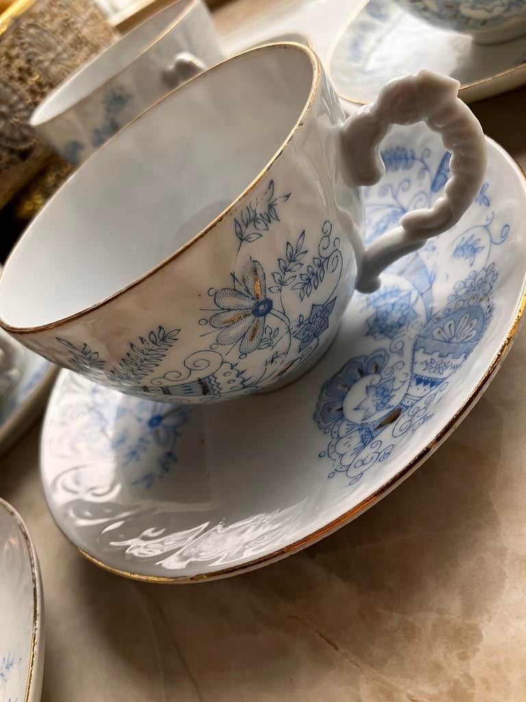 Kop & Schotels Chinoiserie Louis Regout Mosa decor 229, Antiek en Kunst, Antiek | Servies los, Ophalen of Verzenden