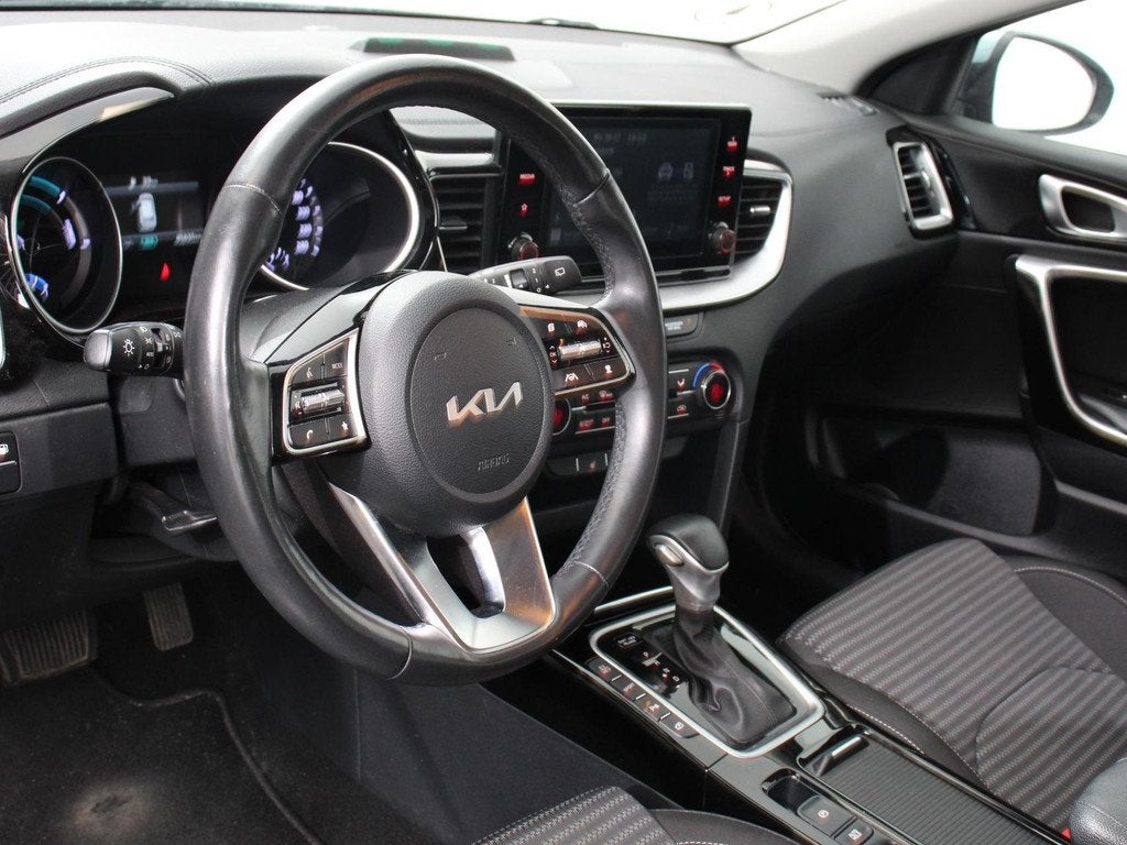 Kia Ceed Sportswagon 1.6 GDI PHEV Automaat DynamicPlusLine N, Auto's, Kia, Gebruikt, Leder en Stof, Plug-in hybride, Hybride Elektrisch/Benzine