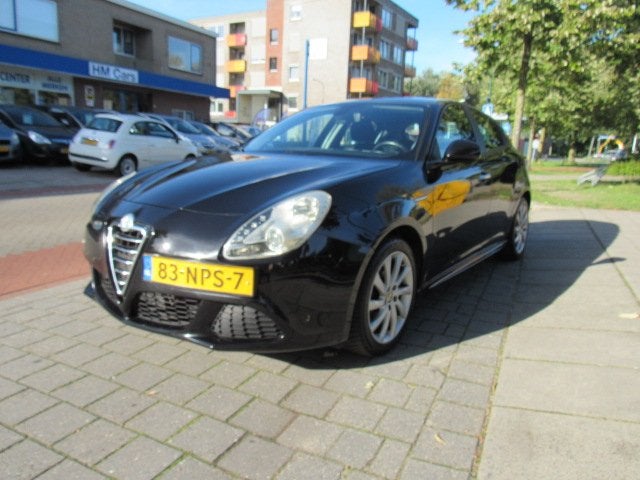 ALFA ROMEO Giulietta 1.4 Turbo MultiAir 170pk, Euro 5, Gebruikt, 4 cilinders, Zwart