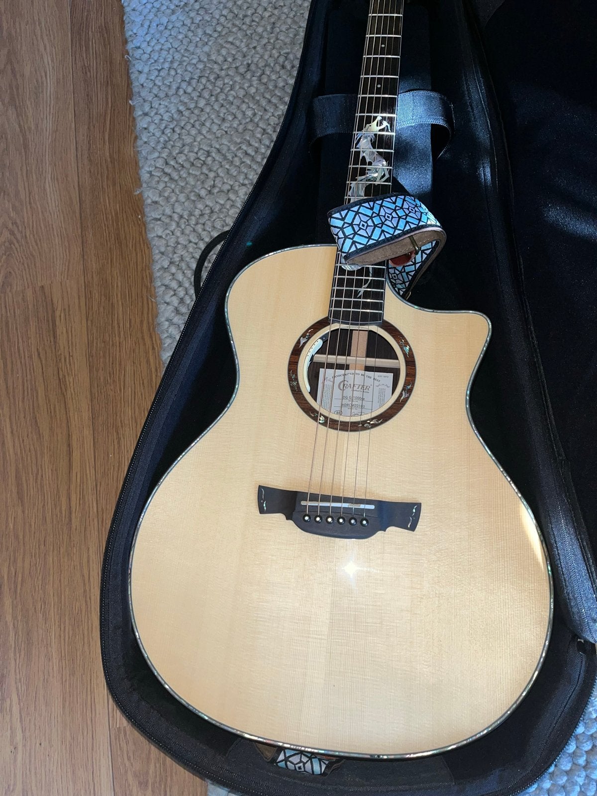 Crafter DG G-1000ce Westerngitaar met drakeninleg