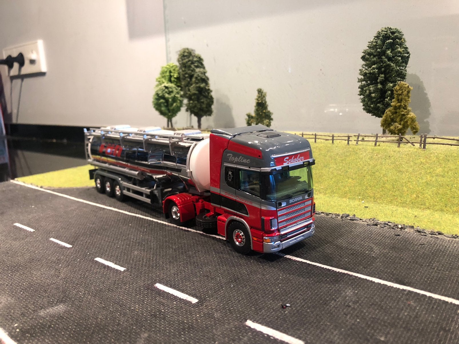 Scania 124 met tankoplegger van Fall, Ophalen of Verzenden, Zo goed als nieuw, Bus of Vrachtwagen, Tekno